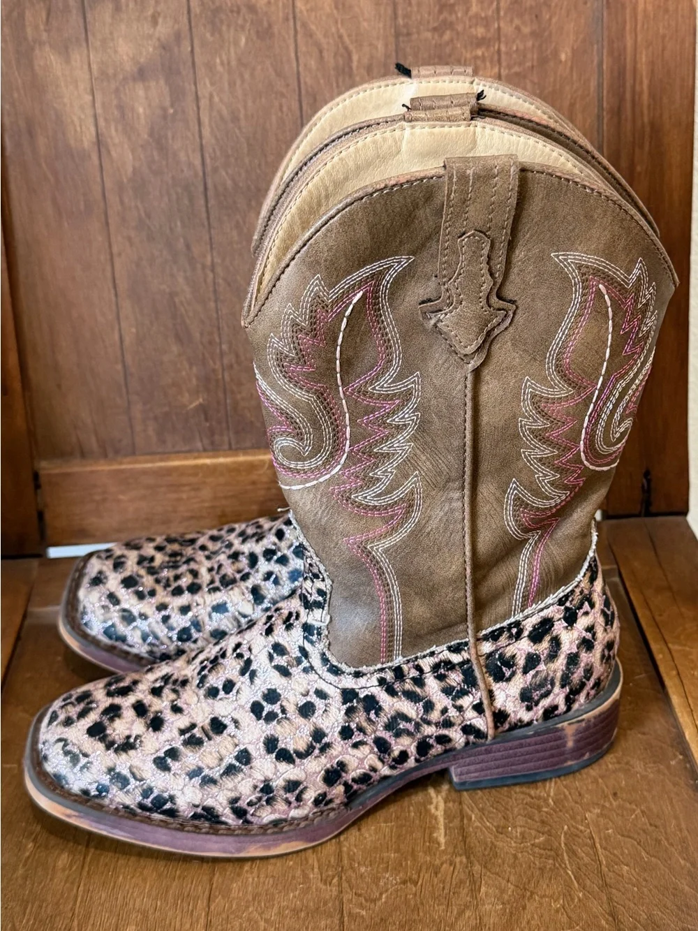 Roper Kids Pull-On Cowboy Boots in Cheetah Pink Print Brown Girls Size 2